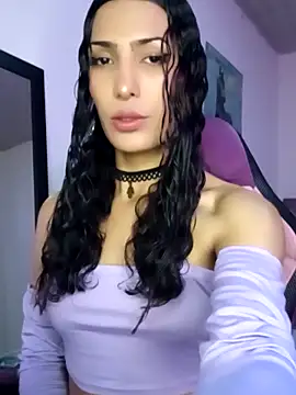 Snapshot of Lanna_hott_ chatting on 03/19/26, 07:18 Lanna hott online show from 03/19/26, 07:18