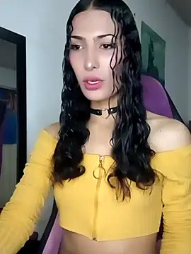 Snapshot of Lanna_hott_ chatting on 04/24/26, 06:54 Lanna hott online show from 04/24/26, 06:54