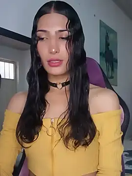 Snapshot of Lanna_hott_ chatting on 07/15/26, 07:41 Lanna hott online show from 07/15/26, 07:41