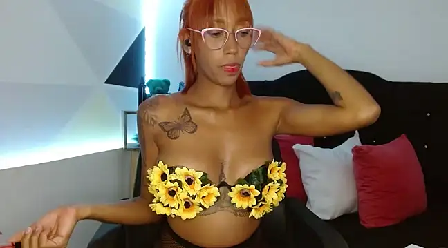 ZashaRomero online show from 03/07/25, 10:54