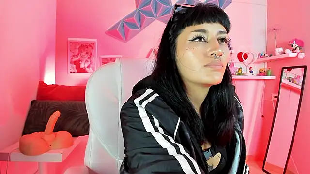 Valkiria ponce online show from 02/24/26, 04:21