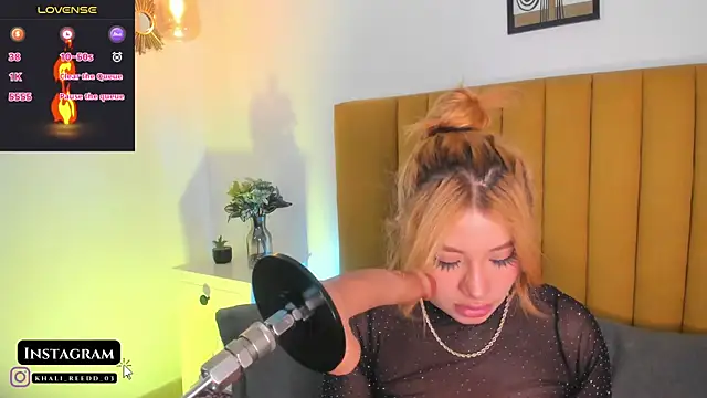 Snapshot of Khali_reed_ chatting on 11/27/25, 05:20 Khali reed online show from 11/27/25, 05:20