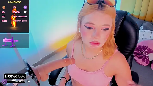 Snapshot of Khali_reed_ chatting on 12/01/25, 05:01 Khali reed online show from 12/01/25, 05:01