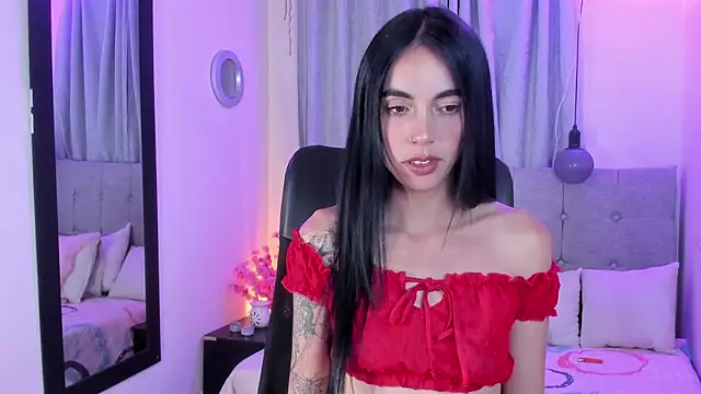 Snapshot of samy_lewis chatting on 01/23/25, 02:23 samy lewis online show from 01/23/25, 02:23