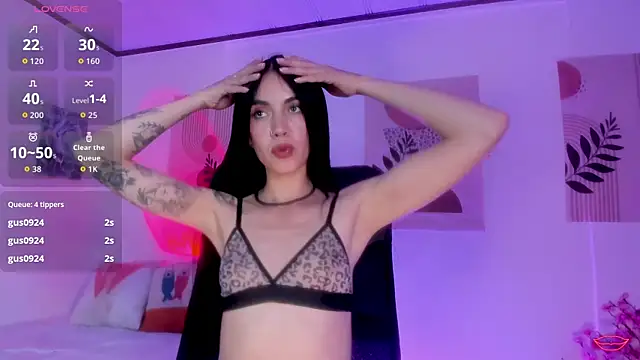 Snapshot of samy_lewis chatting on 11/26/25, 07:09 samy lewis online show from 11/26/25, 07:09