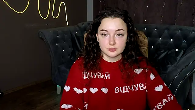 GloriNichols online show from 01/12/25, 06:28