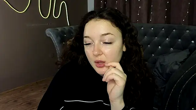 GloriNichols online show from 01/26/25, 06:17