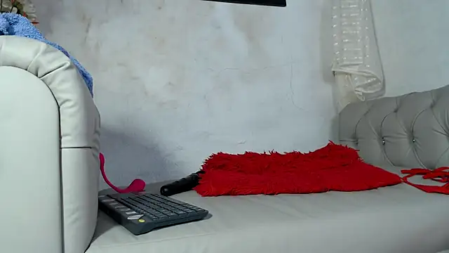 Kyara Queen online show from 01/26/25, 12:16