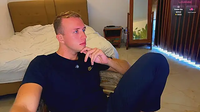tommy cumfinger online show from 06/17/26, 01:41