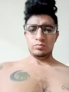 ale3J4a online show from 10/30/25, 07:03