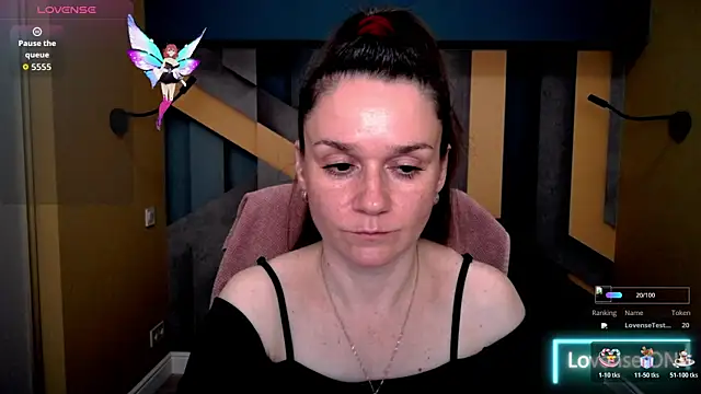 AriaGray online show from 11/27/25, 01:57