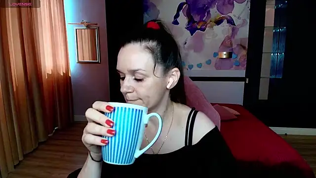 AriaGray online show from 07/11/26, 12:30