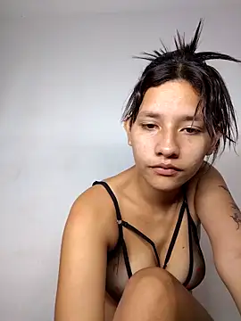 FerneyManti online show from 12/17/25, 03:40