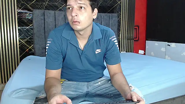 FerneyManti online show from 03/19/26, 01:48