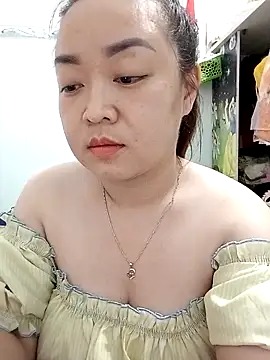 VyOanh2K online show from 03/19/25, 04:24