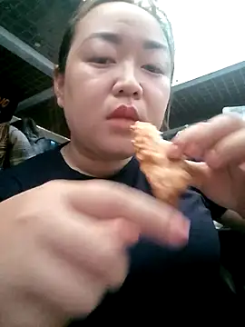 VyOanh2K online show from 02/02/26, 07:51