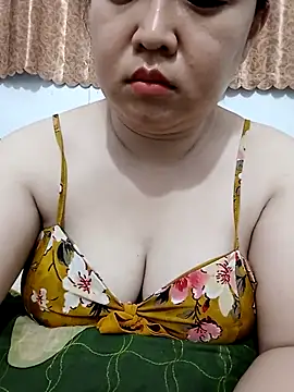 VyOanh2K online show from 03/25/26, 04:13