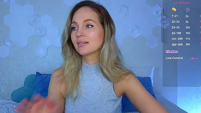 Lynna Sparks online show from 05/04/26, 02:51