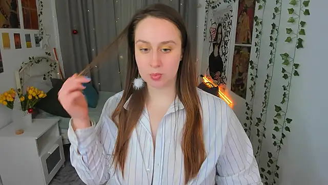 Lattea online show from 12/27/24, 10:16