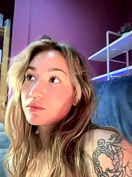 Snapshot of Rimmahottes chatting on 11/03/25, 02:24 Rimmahottes online show from 11/03/25, 02:24