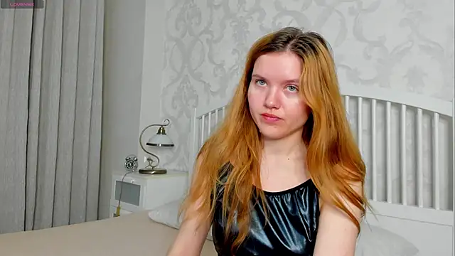 Eva  Lewis online show from 05/26/26, 05:03