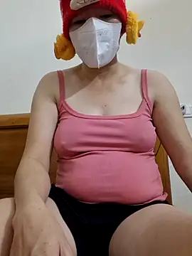 Snapshot of Susu204 chatting on 12/05/24, 02:00 Susu204 online show from 12/05/24, 02:00