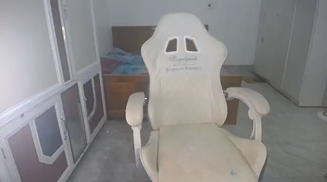 Snapshot of Susu204 chatting on 02/21/25, 04:51 Susu204 online show from 02/21/25, 04:51