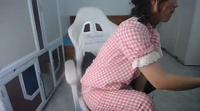 Snapshot of Susu204 chatting on 03/16/25, 04:09 Susu204 online show from 03/16/25, 04:09