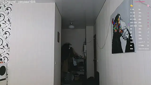 Yassyaaa online show from 01/12/26, 04:29