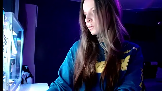 InesGold online show from 01/27/25, 04:11