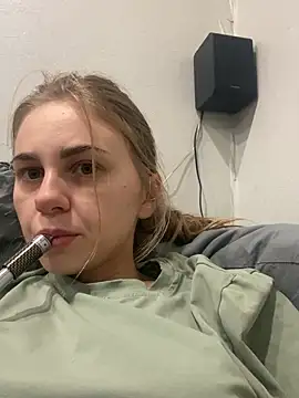 GraceTorrez online show from 01/06/25, 04:02