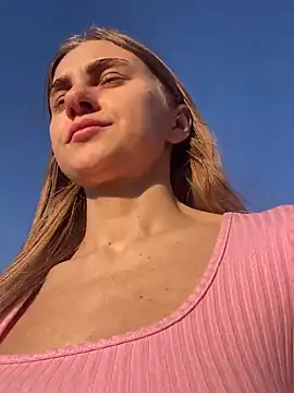 GraceTorrez online show from 01/11/25, 12:50