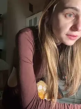 GraceTorrez online show from 02/04/25, 01:27