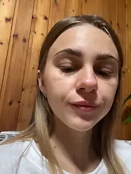 GraceTorrez online show from 11/11/25, 10:04