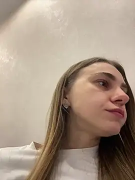 GraceTorrez online show from 11/24/25, 06:18