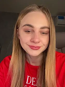 GraceTorrez online show from 12/18/25, 09:43