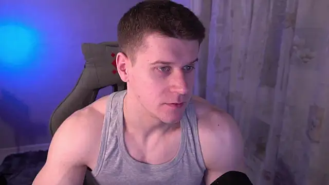 Snapshot of Bruno_Banani chatting on 11/16/25, 05:18 Bruno Banani online show from 11/16/25, 05:18