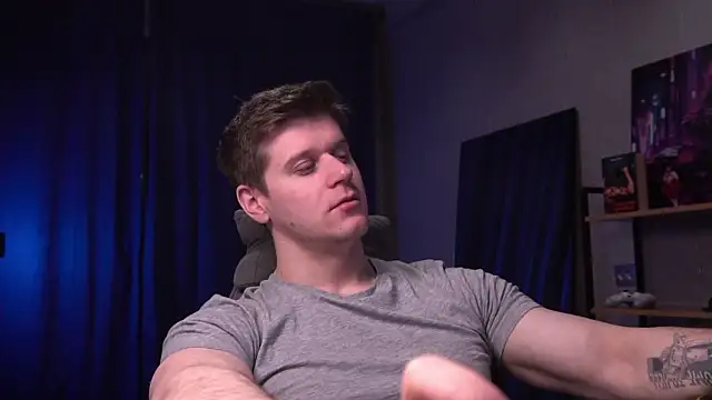 Snapshot of Bruno_Banani chatting on 02/18/26, 06:15 Bruno Banani online show from 02/18/26, 06:15