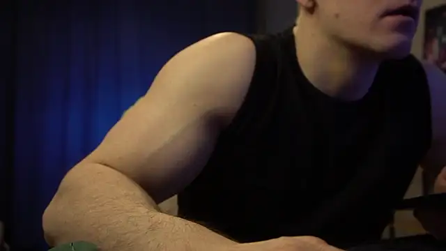 Snapshot of Bruno_Banani chatting on 03/03/26, 04:35 Bruno Banani online show from 03/03/26, 04:35