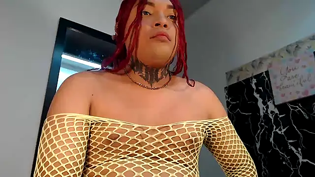 Snapshot of KristalTsXXX chatting on 04/23/26, 02:41 KristalTsXXX online show from 04/23/26, 02:41