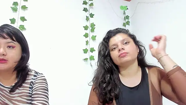 Karol IsabelCouple online show from 03/22/25, 01:43