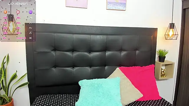 Snapshot of sweet_abby1 chatting on 01/27/25, 03:07 sweet abby1 online show from 01/27/25, 03:07