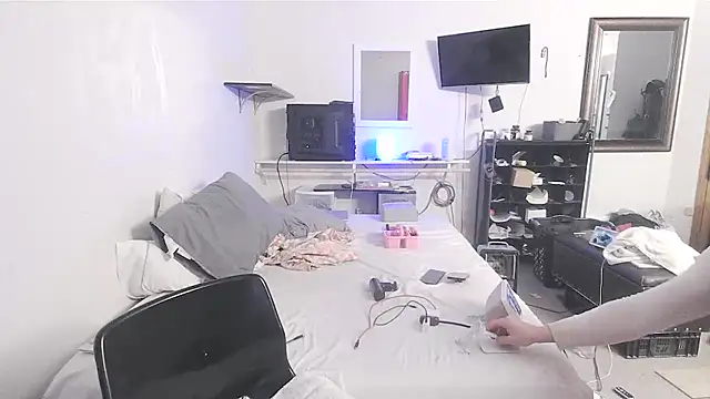 sissytrapdolly24 online show from 02/14/25, 02:54