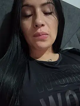 Sara luna  online show from 12/09/24, 11:24