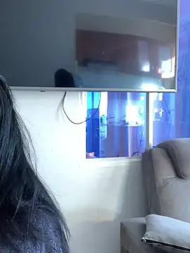 Sara luna  online show from 02/26/25, 10:36