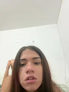 Snapshot of DEMI_LEED chatting on 03/07/25, 12:15 DEMI LEED online show from 03/07/25, 12:15