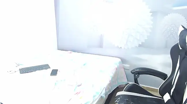 Snapshot of DEMI_LEED chatting on 03/10/25, 06:45 DEMI LEED online show from 03/10/25, 06:45