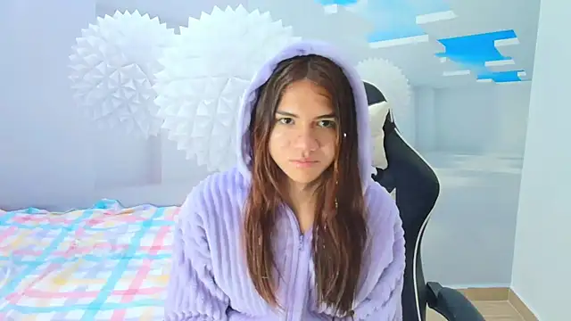 Snapshot of DEMI_LEED chatting on 03/12/25, 11:20 DEMI LEED online show from 03/12/25, 11:20