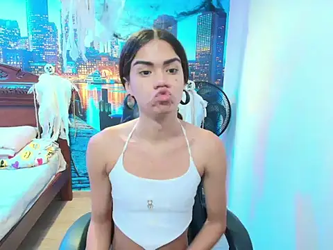 Snapshot of DEMI_LEED chatting on 10/18/25, 11:33 DEMI LEED online show from 10/18/25, 11:33