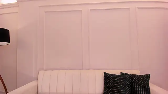 Snapshot of HannahJamesX chatting on 12/07/24, 09:33 HannahJamesX online show from 12/07/24, 09:33